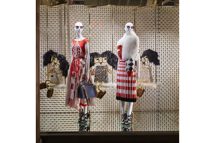 Hypnoteyes Holiday Windows by Fendi 4gen17 9