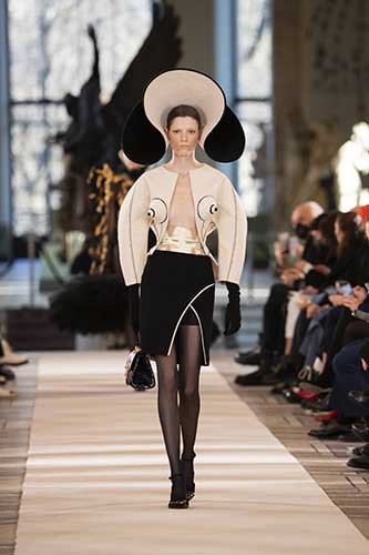 Schiaparelli HC SS22 6